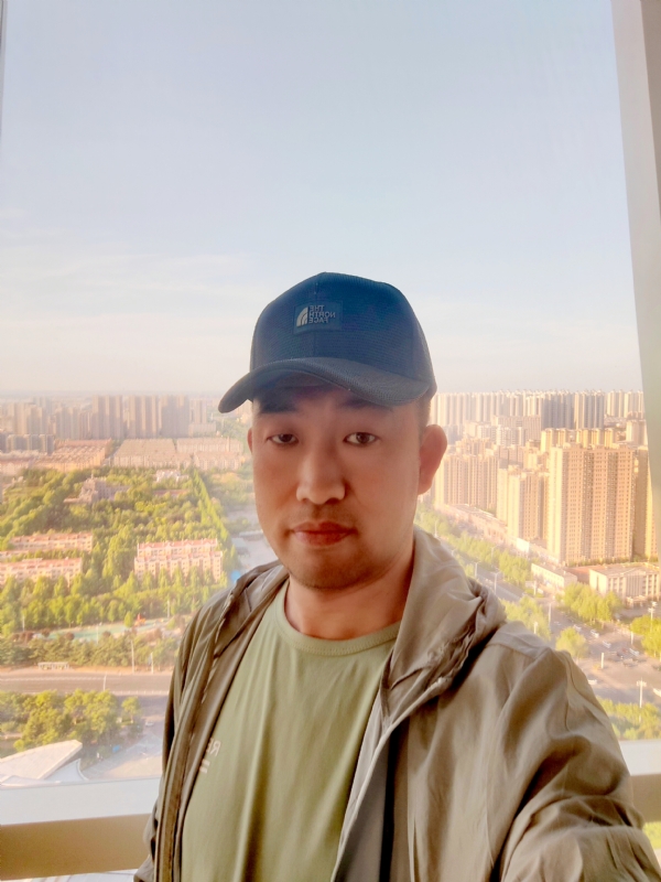 勇攀高峰的第一张照片--内蒙古交友中心