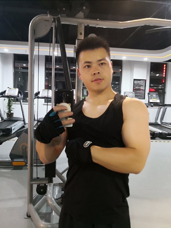 范迪塞尔的第二张照片--内蒙古交友中心